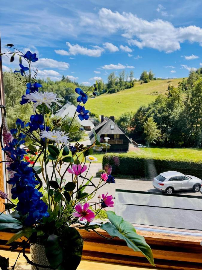Hotel Sonnenberg Garni Hinterzarten Dış mekan fotoğraf