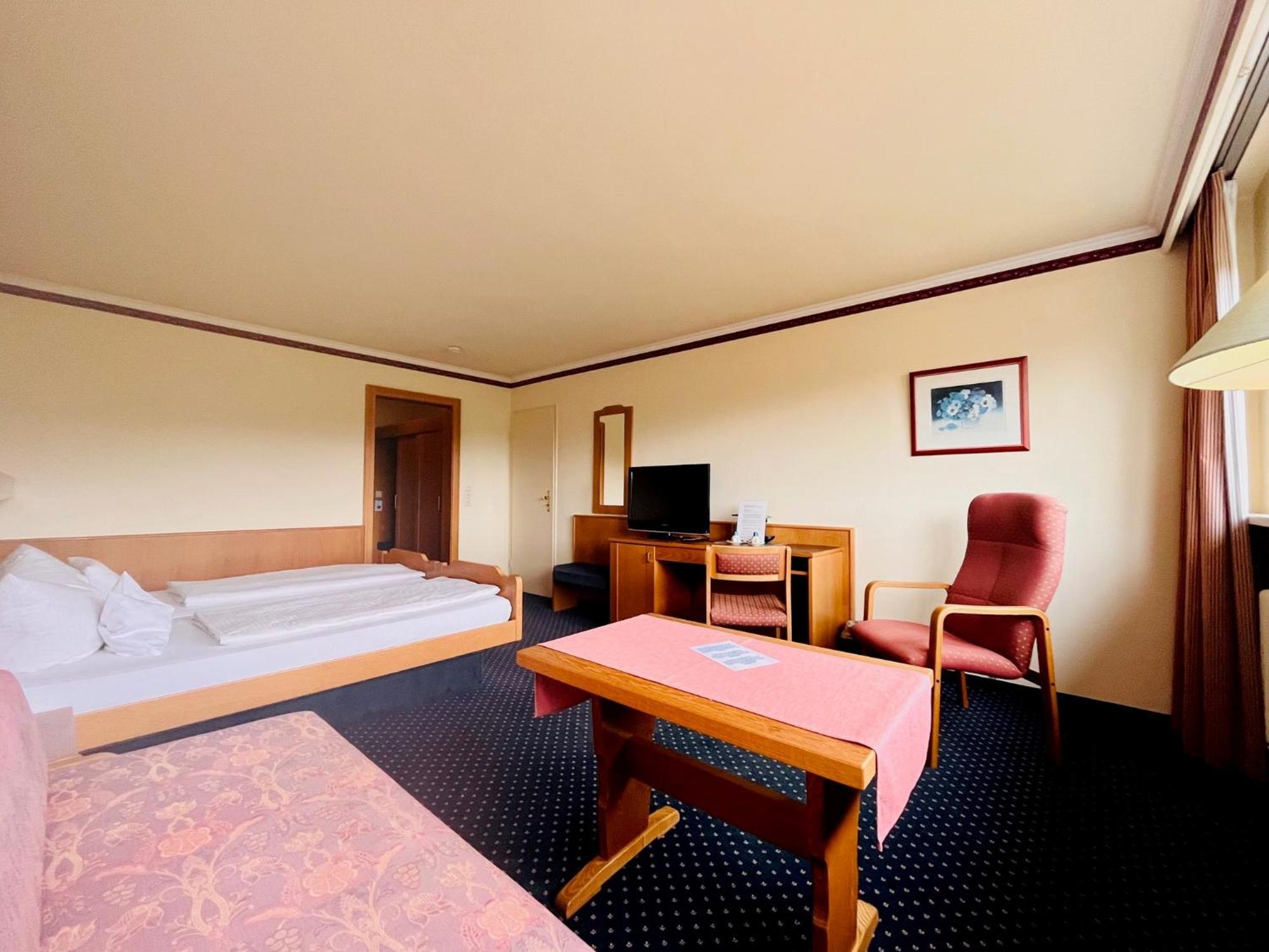 Hotel Sonnenberg Garni Hinterzarten Dış mekan fotoğraf