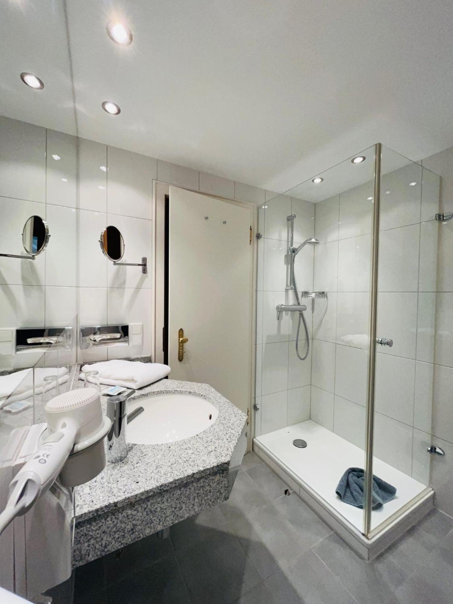Hotel Sonnenberg Garni Hinterzarten Dış mekan fotoğraf