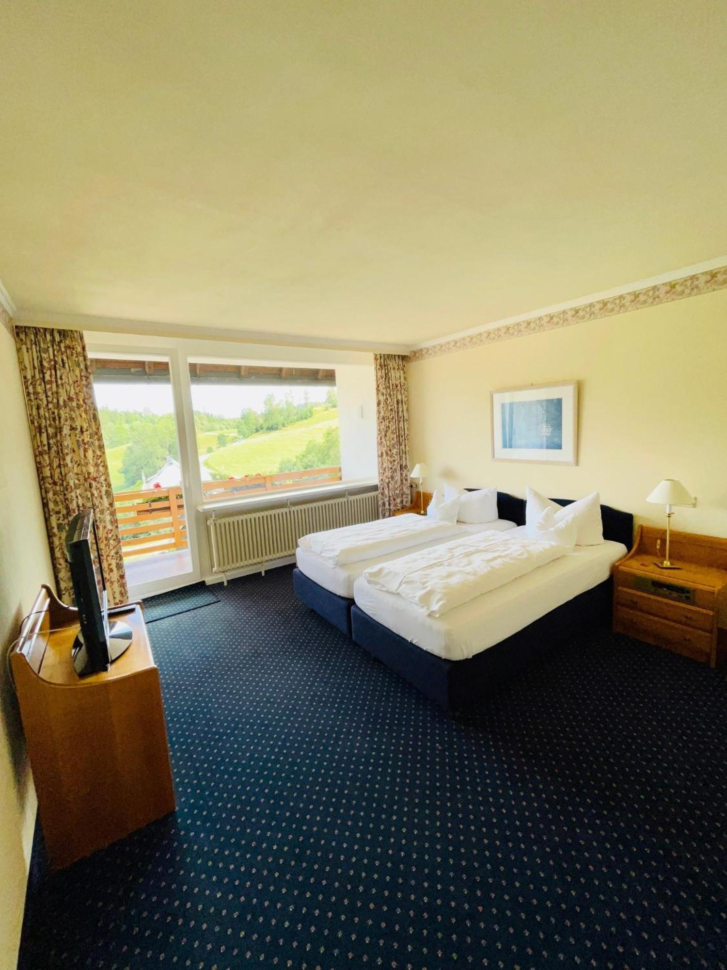 Hotel Sonnenberg Garni Hinterzarten Dış mekan fotoğraf
